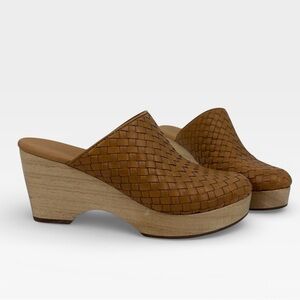 Everlane The Clog Woven Mules
